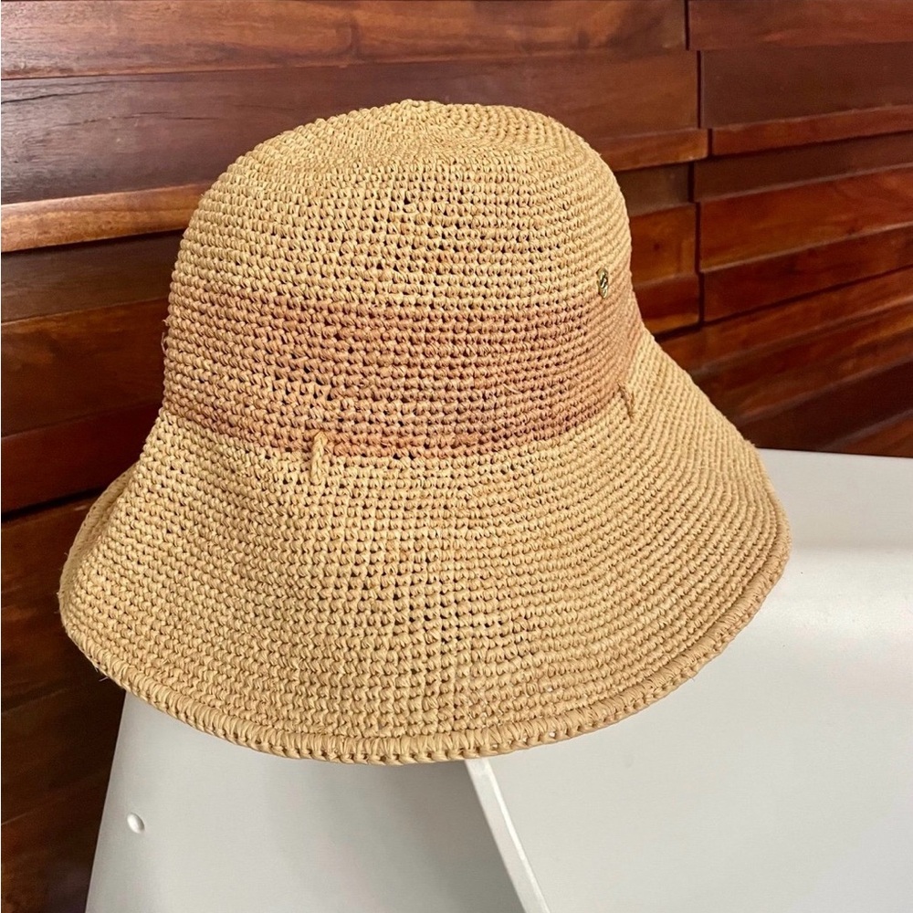 Helen Kaminski bucket hat
